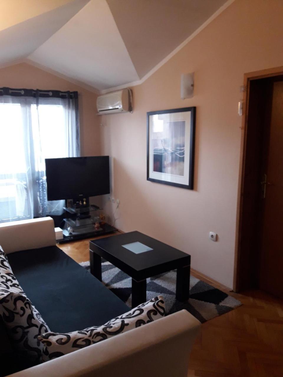 Centar Budva Luaran gambar