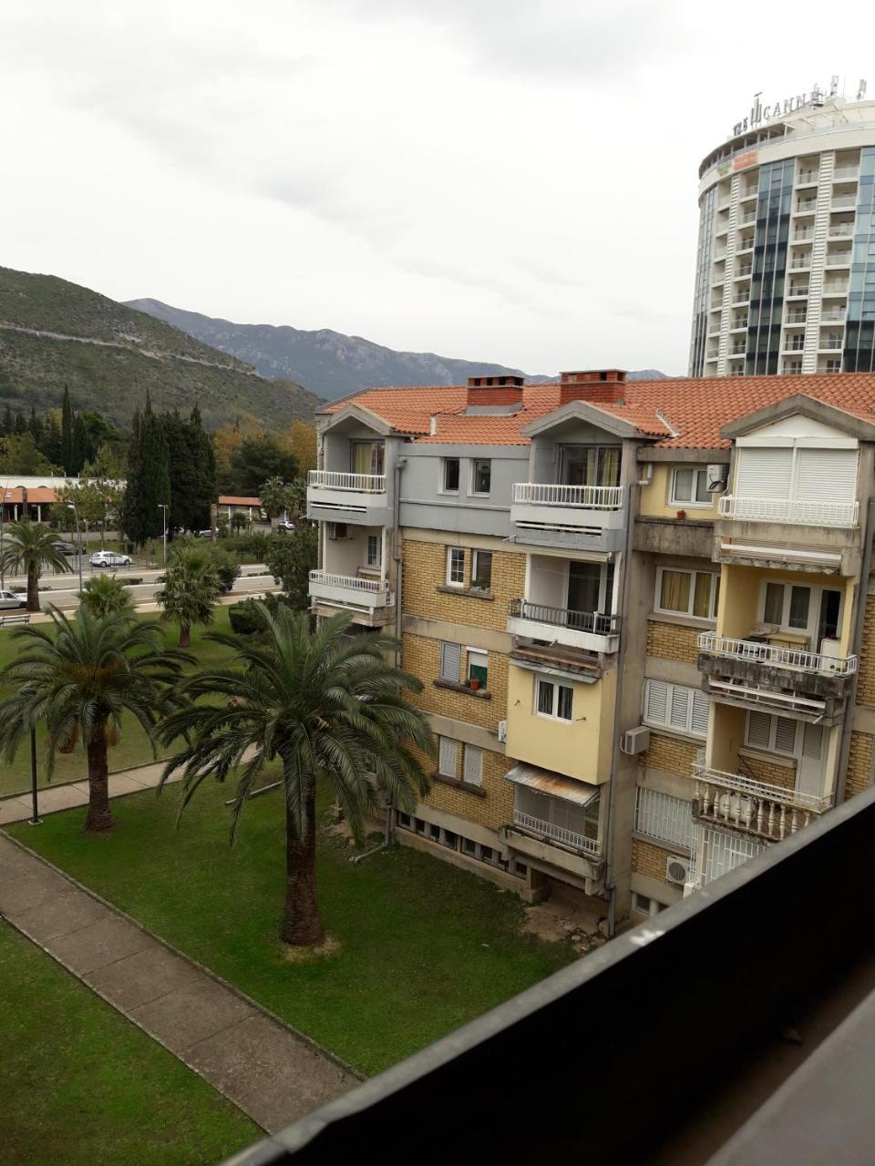 Centar Budva Luaran gambar